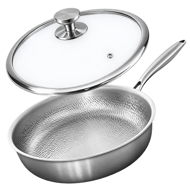 One Joyhnny Titanium Pro Pan with lid